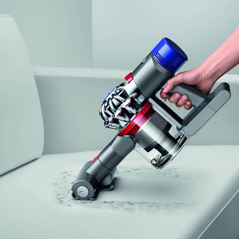 dyson v7
